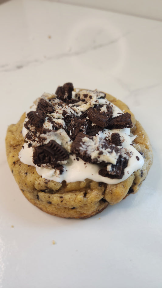 Cookies & Cream Cookie